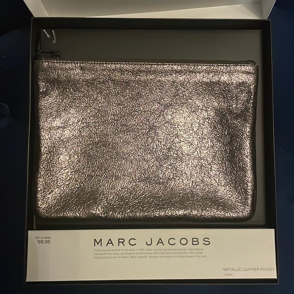 NIB Marc Jacobs Metallic Leather Pouch Neiman Marcus x Target x MJ collab